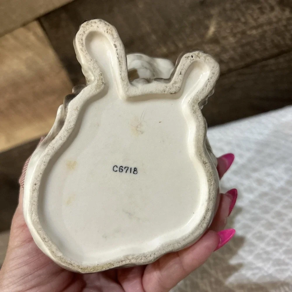 Vintage Napco 6718 Calico kitty cat planter decor kitsch 1960's Adorable Chip